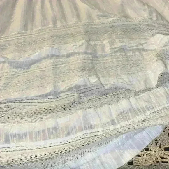 dRA Los Angeles white cotton asymmetrical midi dress - Picture 7 of 9